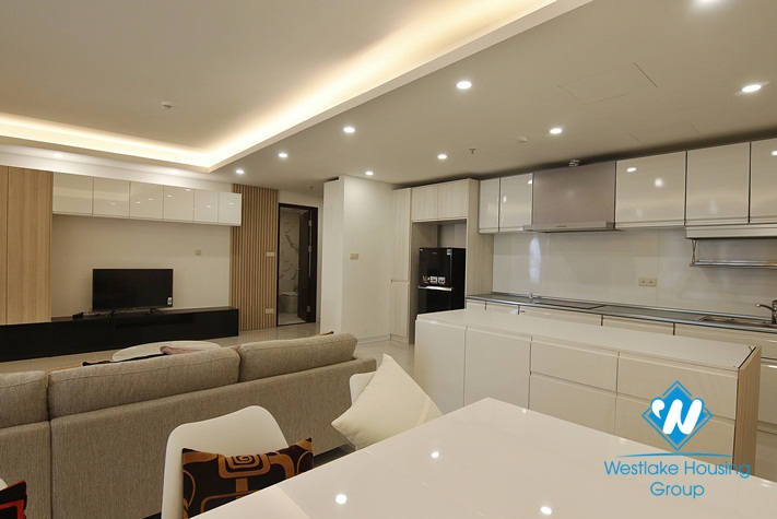 Hanoi Aqua Central 03 bedroom apartment for rent, 44 Yen Phu, Hanoi